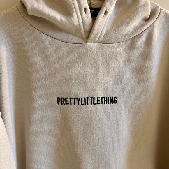 PRETTYLITTLETHING oversized hoodie - Picture 2 of 11